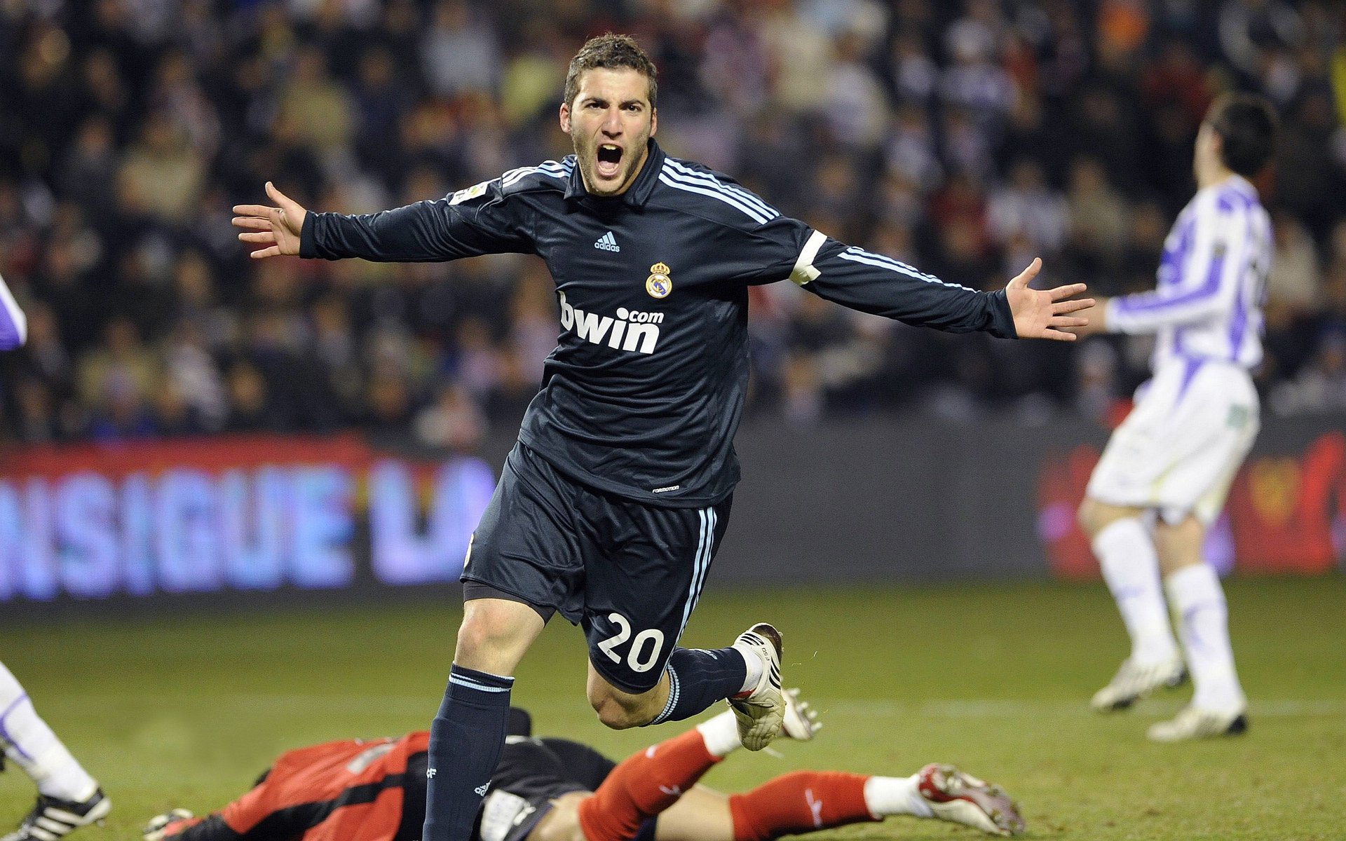 《王者荣耀》“超级王者”决战,冠军等你来争!